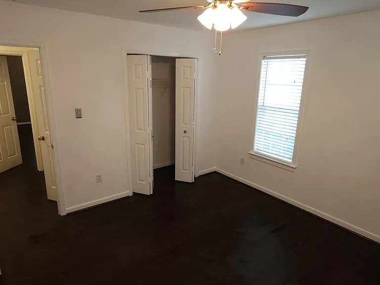 6917 Vanderbilt Ave — Photo 16