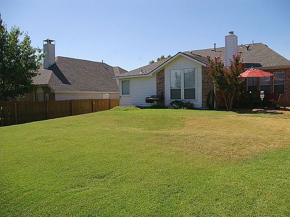 2nd image of 5012 Grampian Way