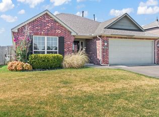 18310 E 42nd St, Tulsa, OK 74134