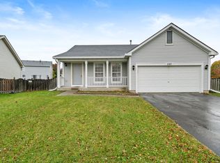 247 Saratoga Ln, Romeoville, IL 60446