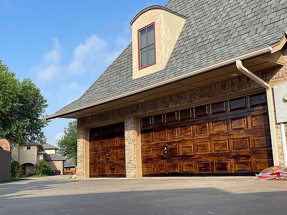 3rd image of 12804 Lorien Way
