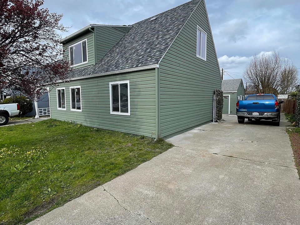 1st image of 141 Ramona Ave