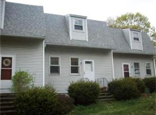 298 Creek St, Wrentham, MA 02093