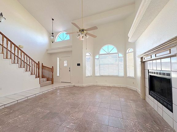 4th image of 4344 Loma Alegre Dr
