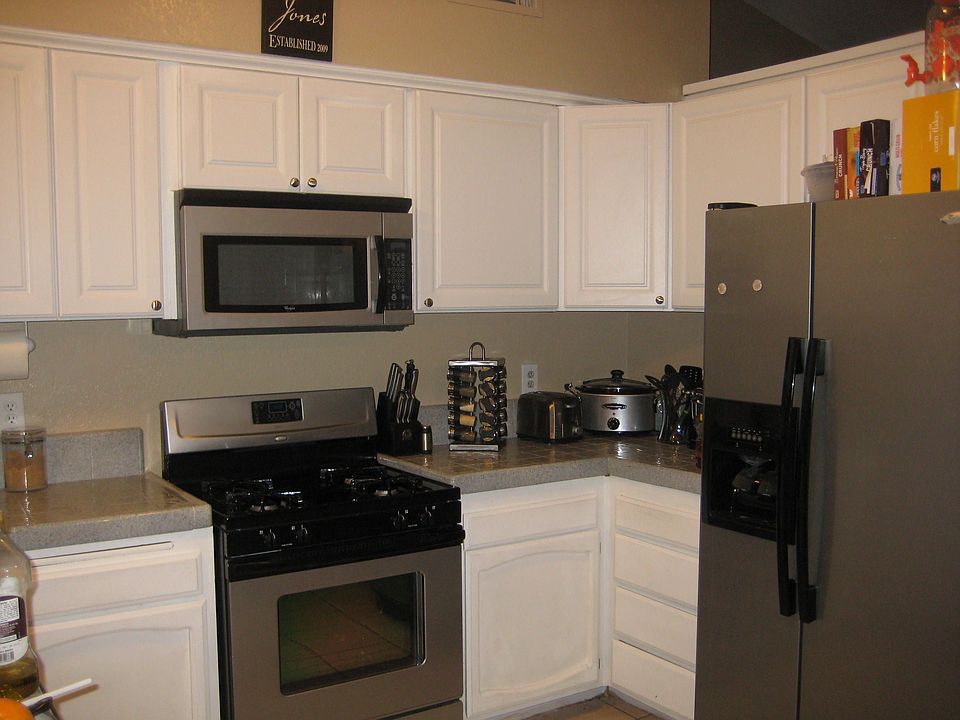 2nd image of 24555 Gabriel St