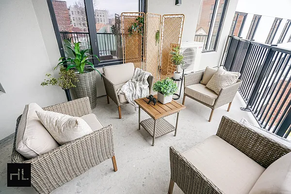 Rented by Highline Residential | media 19