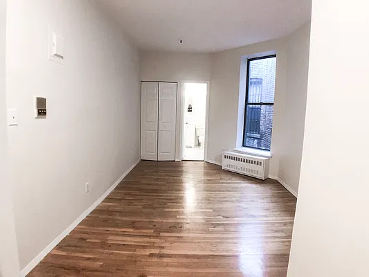 Rented by Highline Residential | media 2