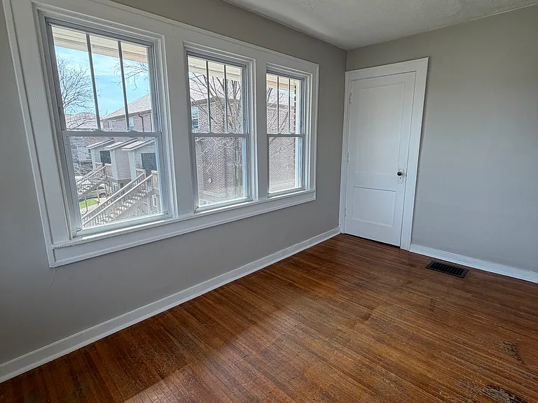 3827 Central Ave — Photo 24
