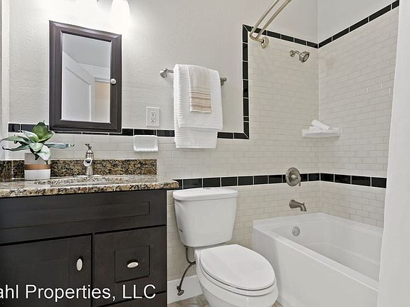 5th image of 2801 W Estrella St #11475867