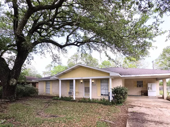 236 Park Ave, Ville Platte, LA 70586