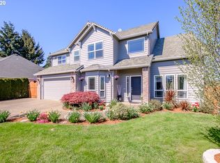 1382 Chatnicka St NW, Salem, OR 97304