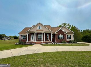 998 Ivy Cir, Concord, GA 30206