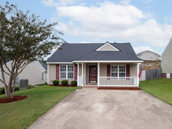 5209 Limewood St, Knightdale, NC 27545