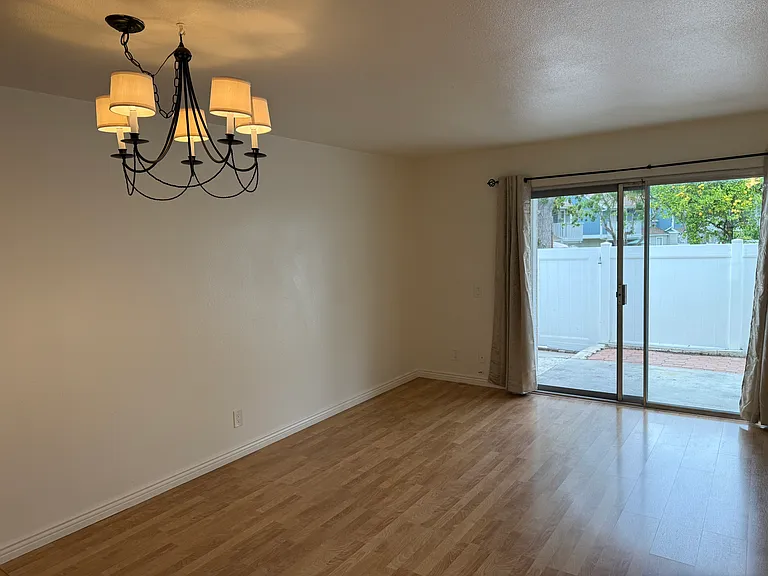 40 Allenwood Ln — Photo 5