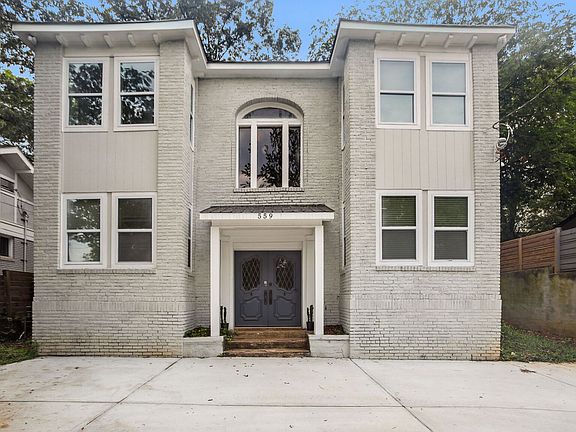 2nd image of 559 Parkway Dr NE #C