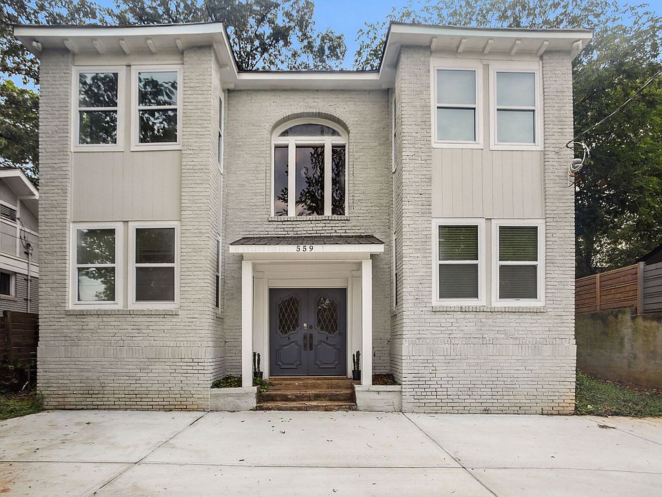 1st image of 559 Parkway Dr NE #A