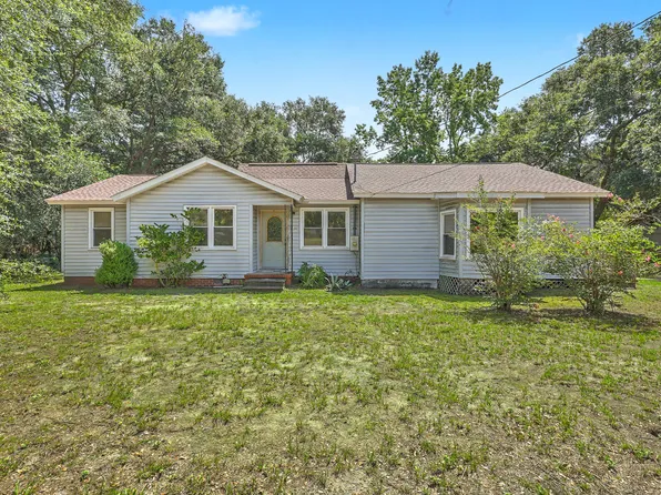 1011 Leonard Dr, Johns Island, SC 29455