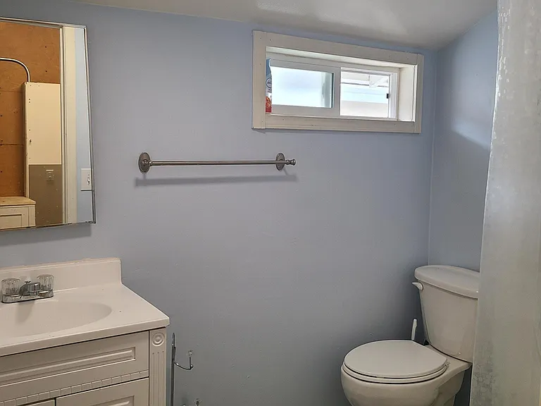 127 Poinsettia Ave — Photo 16
