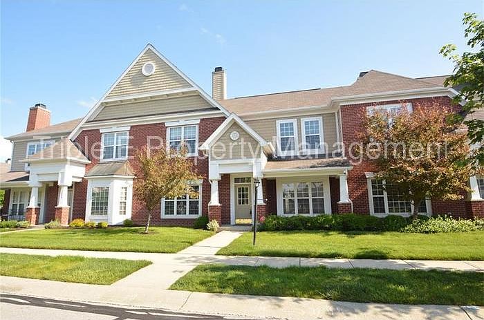 1st image of 1234 Middlebury Dr