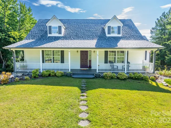 115 Pier Point Dr, Stony Point, NC 28678