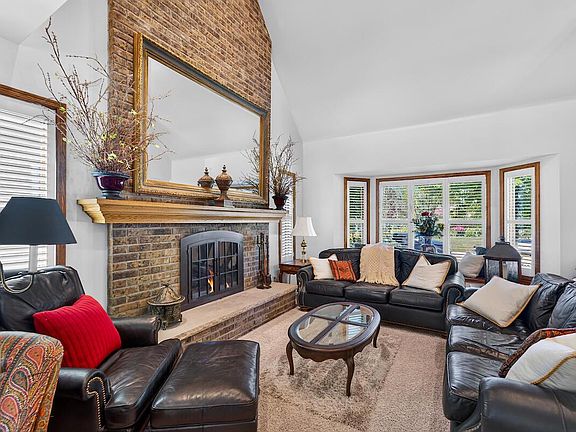 5th image of 8419 110th AVENUE