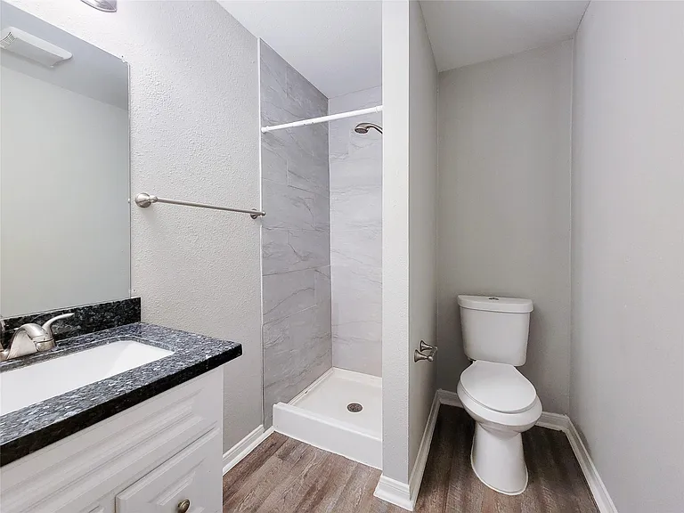 5242 Keystone St — Photo 25