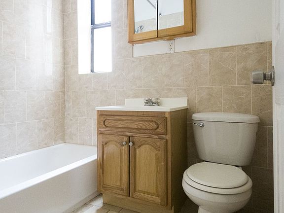 4th image of 89 Seaman Ave APT 6D