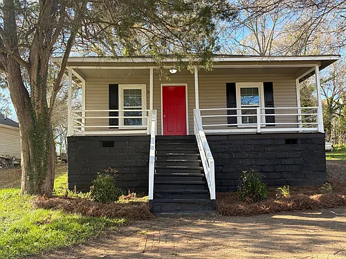 421 Carolina Ave Photo 1