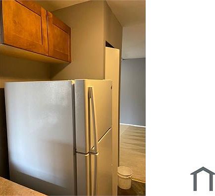 5th image of 456 Girard St APT 302