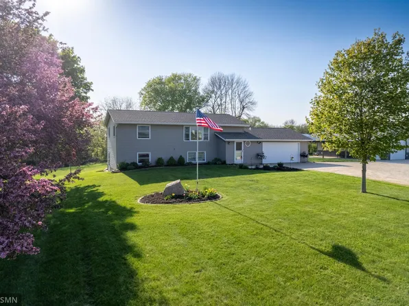 25501 Nicolai Ave, Cannon Falls, MN 55009