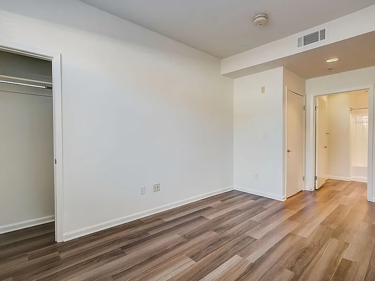 Old Pasadena Collection Apartments — Photo 19
