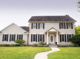 4628 Barrington Dr, Springfield, IL 62711