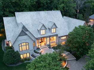 5008 Oak Bend Ln, Edina, MN 55436