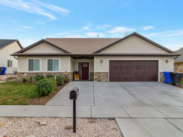 785 E 1975 N, North Ogden, UT 84414