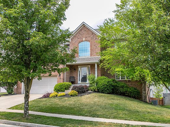 3rd image of 417 Lantana Park
