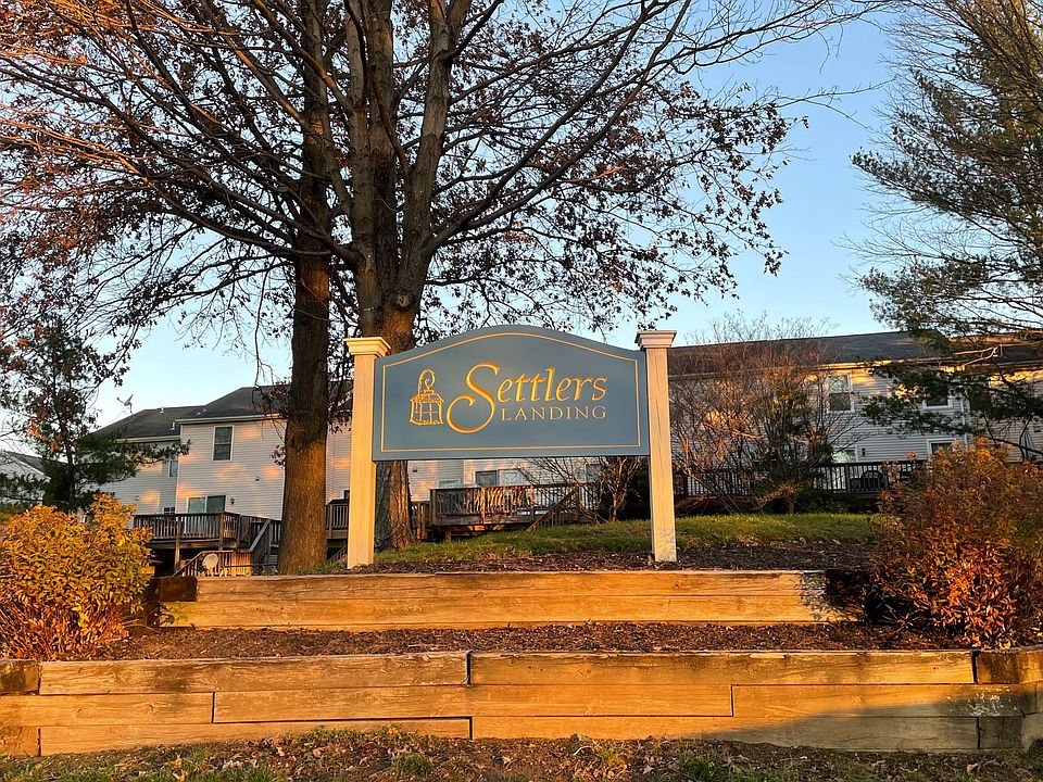Community Entrance