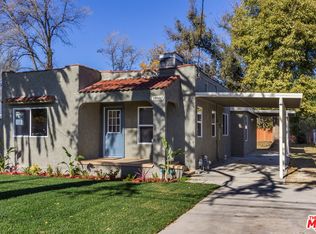 15937 Bassett St, Van Nuys, CA 91406