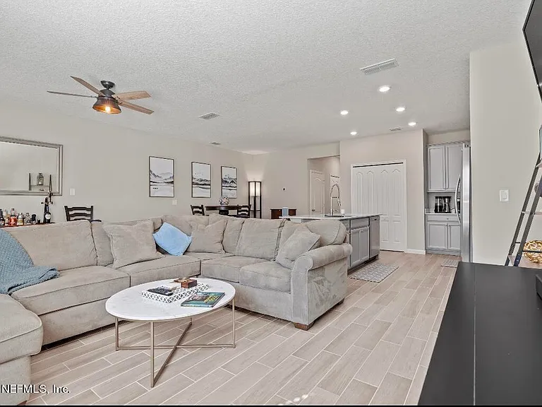 1682 Pottsburg Point Dr — Photo 6
