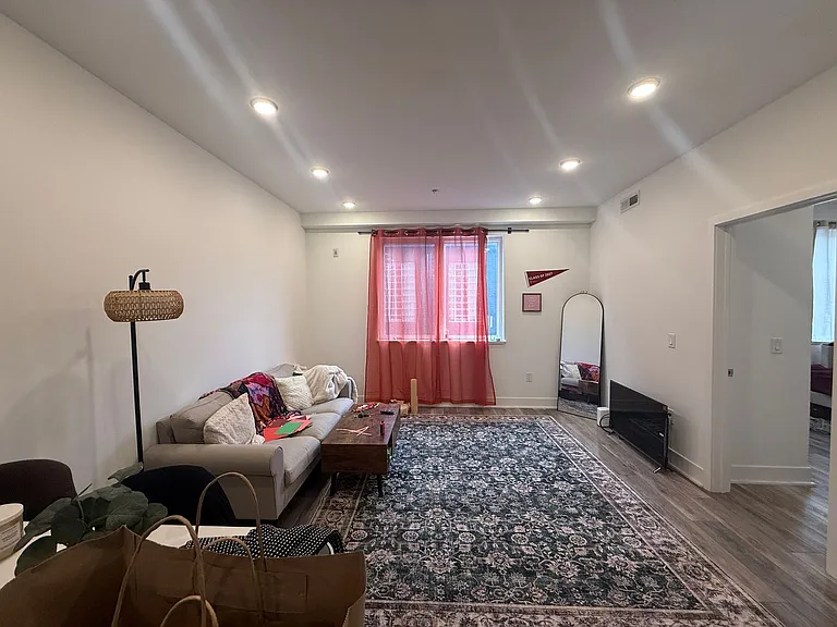 Modern New Luxury Temple Apartments — Photo 29