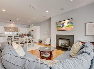 1122 Lipscomb St, Fort Worth, TX 76104