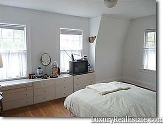 2nd image of 47 Calumet Ave