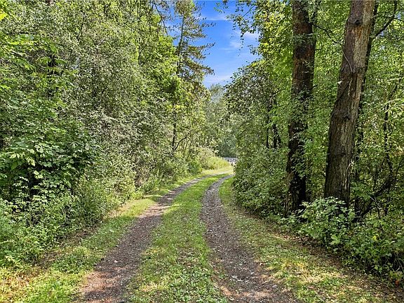 5th image of 2138 Guyanoga Rd