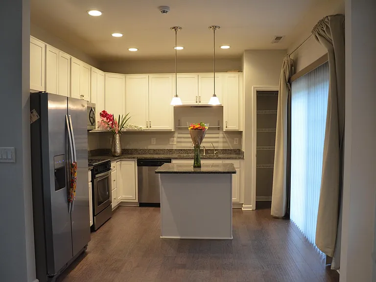 9648 Wild Iris Dr — Photo 13