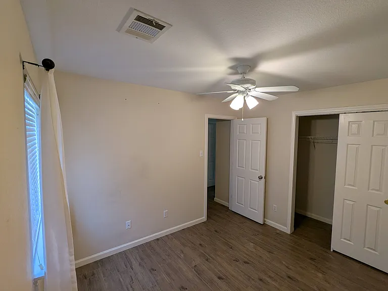 313 Tudor House Rd — Photo 15