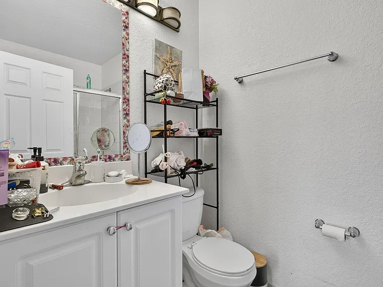 4147 Napoli Lake Dr — Photo 18