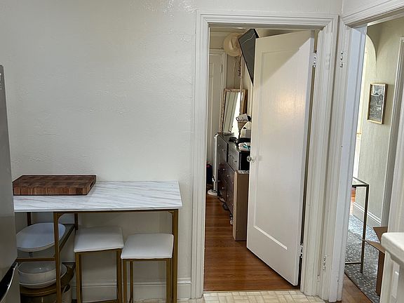 Eat in kitchen nook