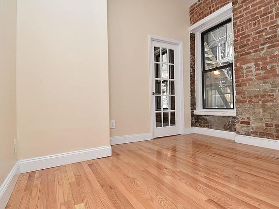 3rd image of 127 E 102nd St APT 2