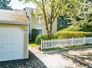12805 102nd Ave NE, Kirkland, WA 98034