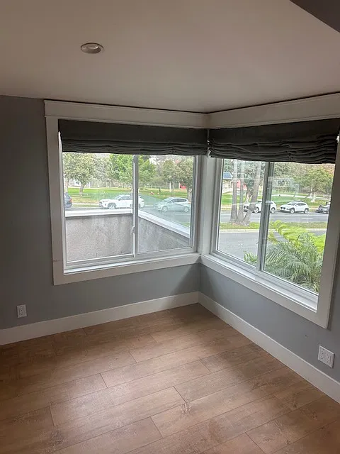 Living room corner windows