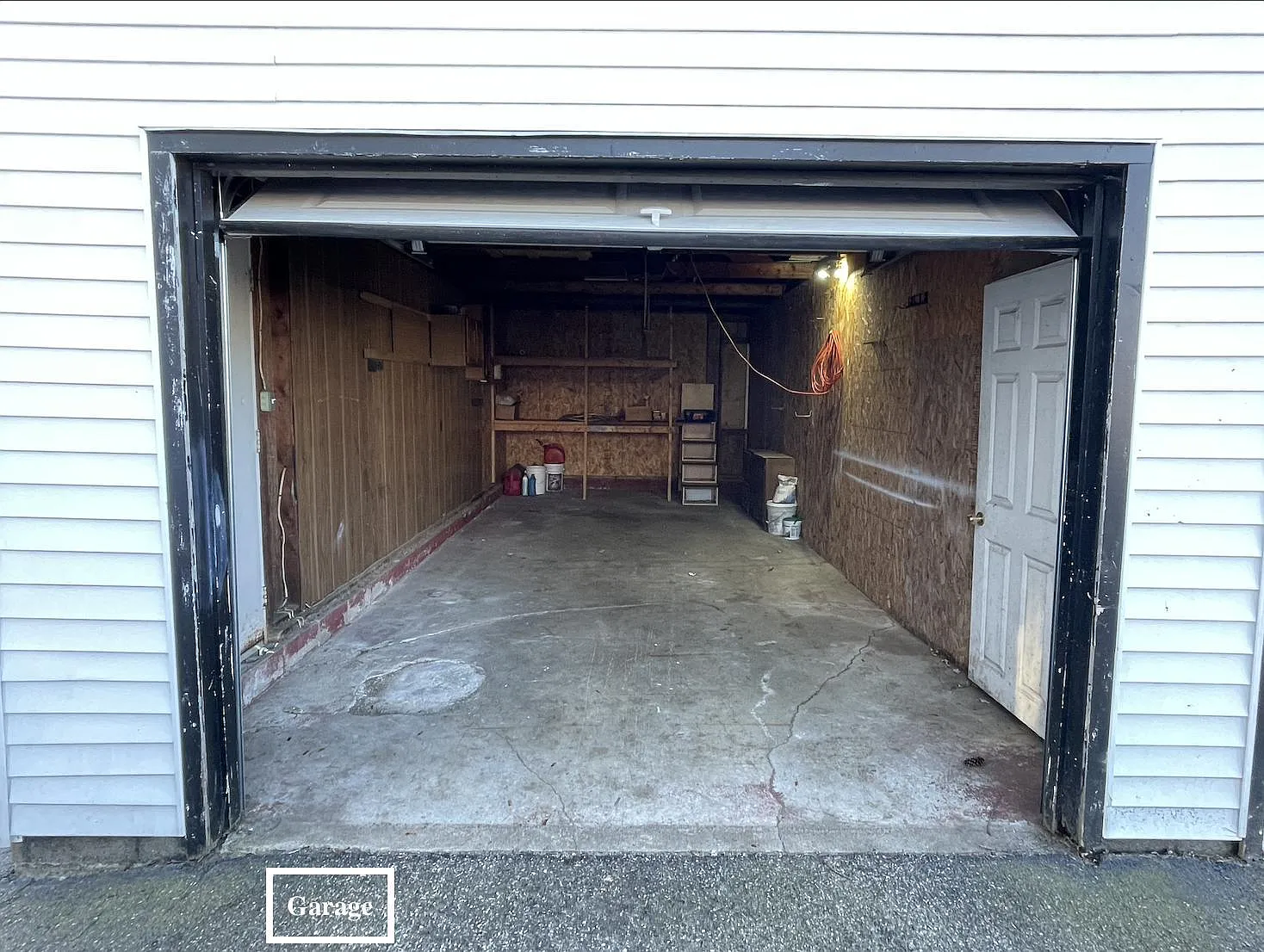3 bed, 1400 sqft, $2,550 — Photo 4